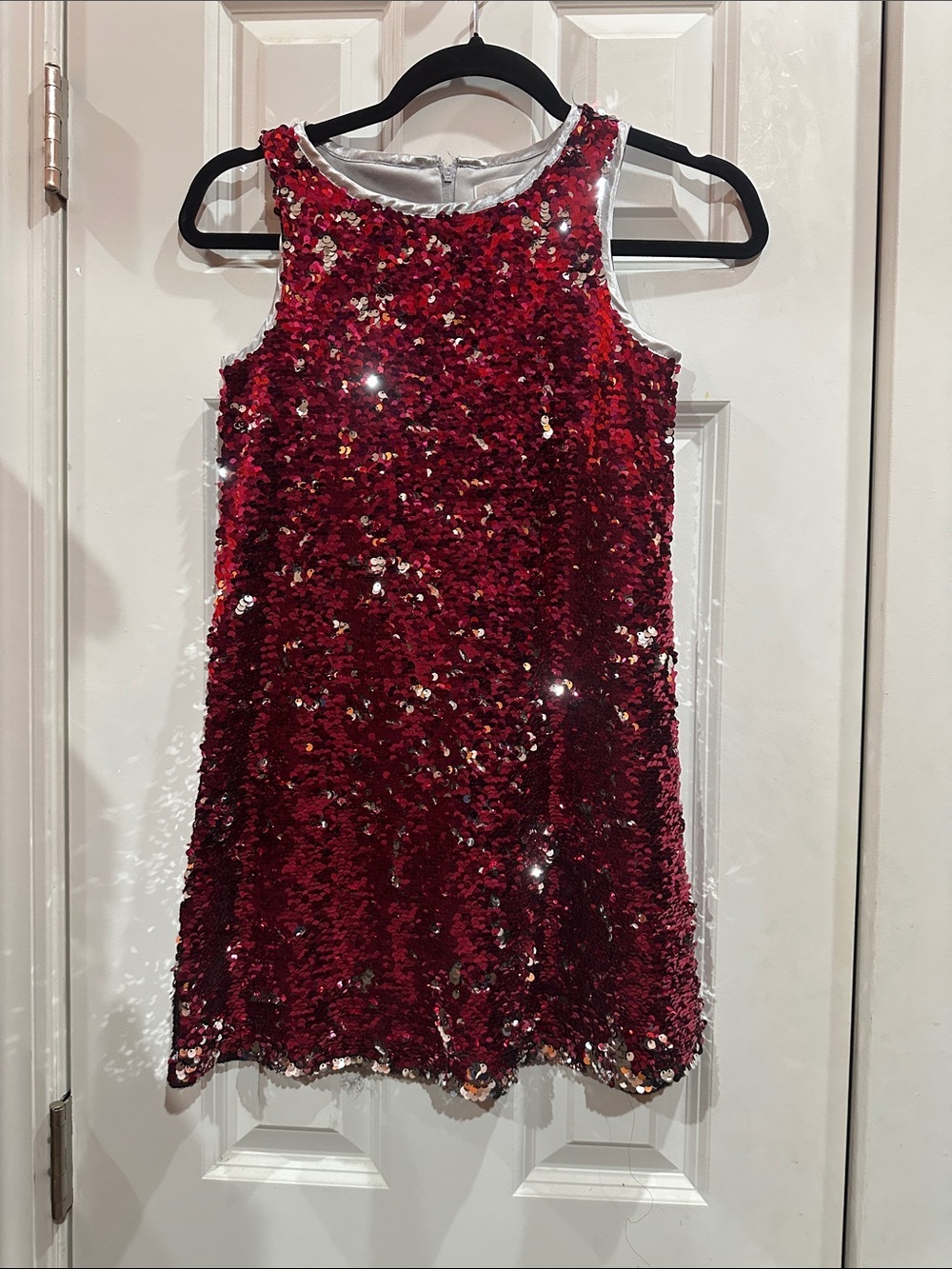 NWOT kids Red Sequin Sleeveless Shift Dress size 7/8